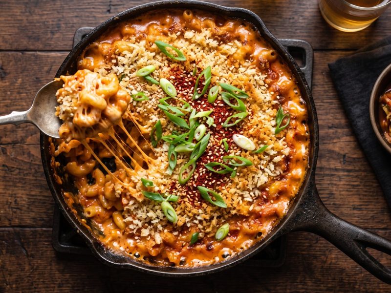 Spicy Korean Mac and Cheese (Gochujang Baked)